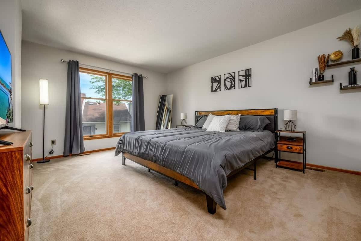 Family Friendly And Quite 2 Bedroom Condo Close To Fun 韦恩堡 外观 照片